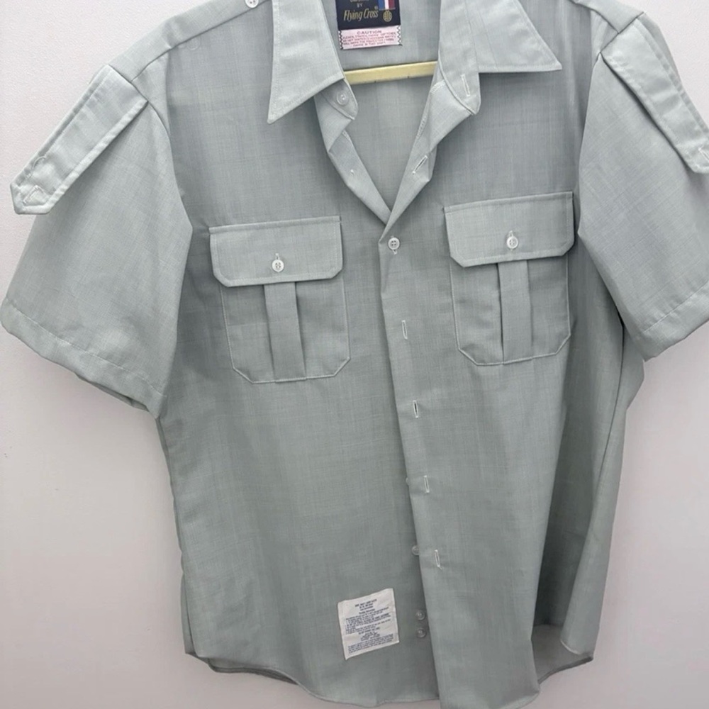 Vintage USAF Shade 415 AG 469 Green Short Sleeve Uniform Flying Cross  Size 17